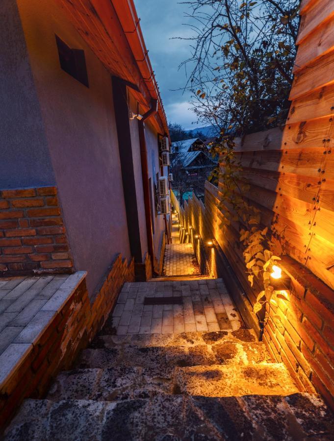 10 Keys Boutique Hotel Bordzjomi Buitenkant foto