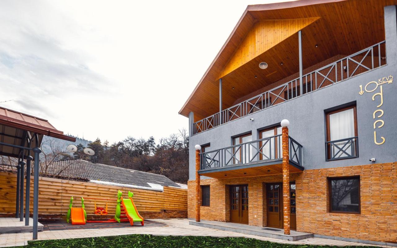 10 Keys Boutique Hotel Bordzjomi Buitenkant foto